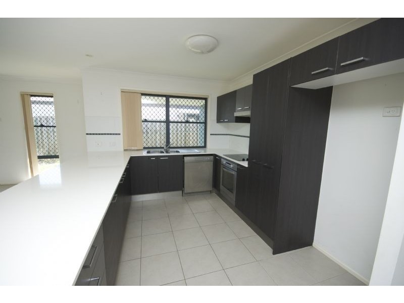 54 Churchill Circuit, Banyo QLD 4014