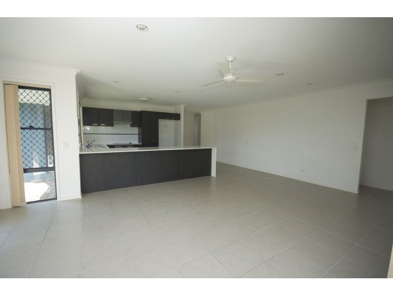 54 Churchill Circuit, Banyo QLD 4014