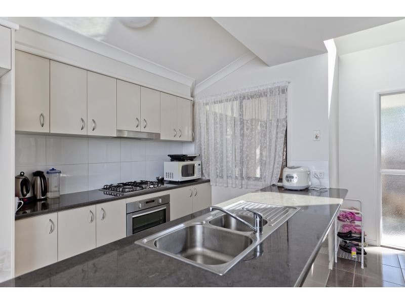 2/135 Nellie Street, Nundah QLD 4012