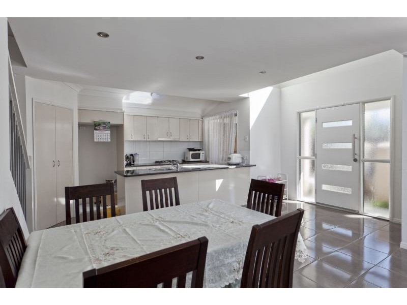 2/135 Nellie Street, Nundah QLD 4012