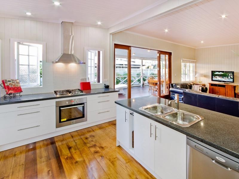 19 Jeffcott Street, Wavell Heights QLD 4012