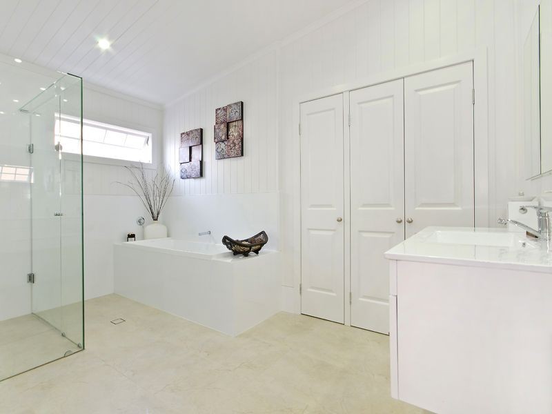 19 Jeffcott Street, Wavell Heights QLD 4012