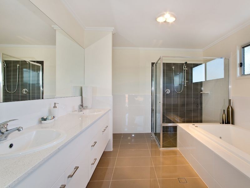 4A Crofton Street, Geebung QLD 4034