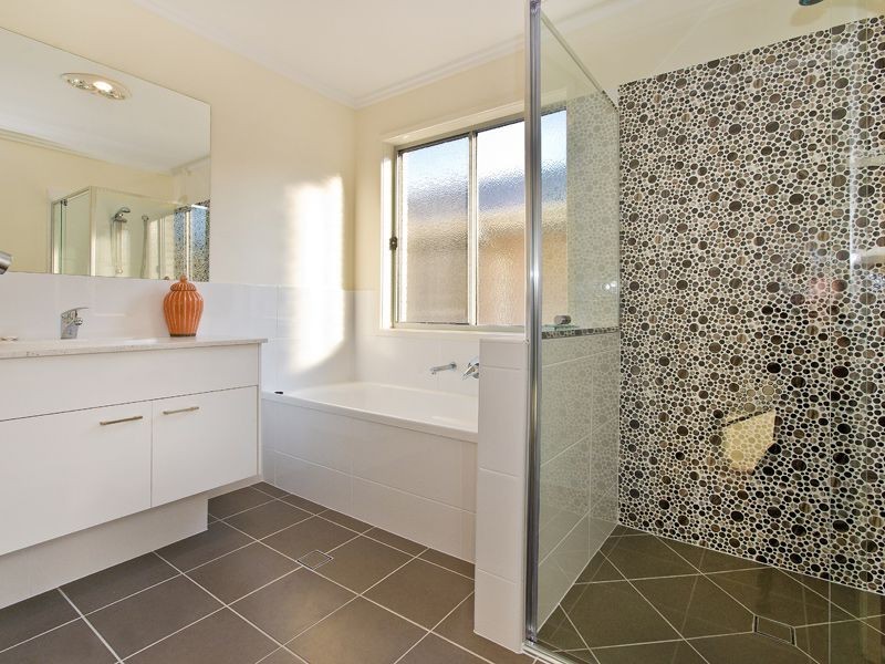 4A Crofton Street, Geebung QLD 4034