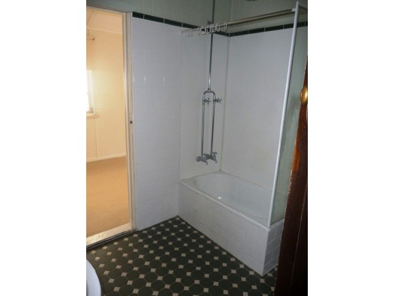 27a Dalziel Street, Nundah QLD 4012