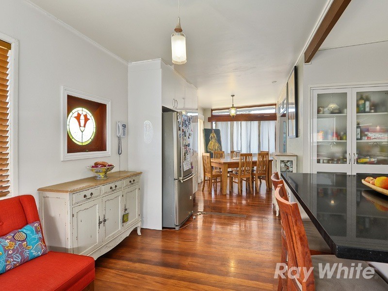 16 Overlea Street, Nudgee QLD 4014