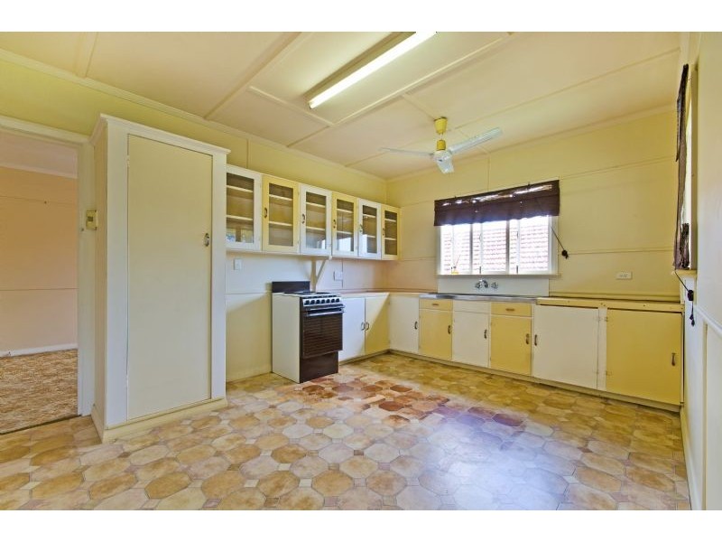 189 Pfingst Road, Wavell Heights QLD 4012