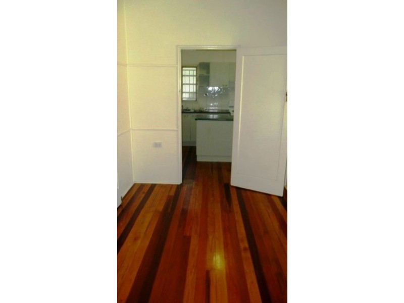 47 Paradise Street, Banyo QLD 4014