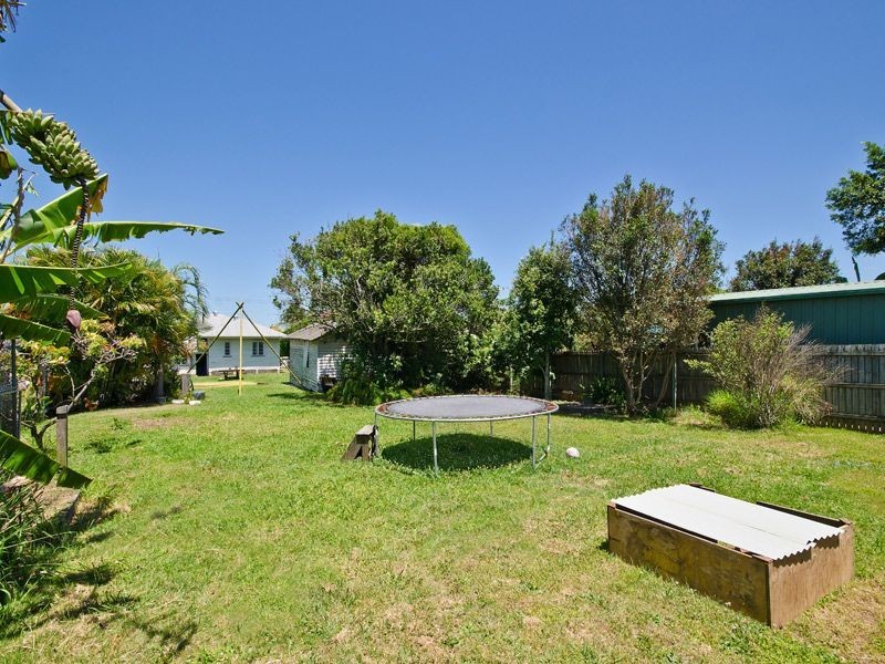 16 Paradise Street, Banyo QLD 4014