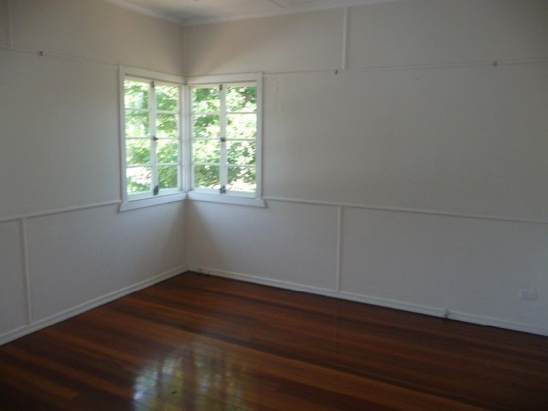 9 Beeby Street, Wavell Heights QLD 4012