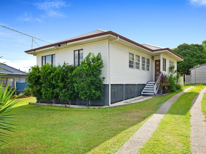 26 Newman Road, Wavell Heights QLD 4012