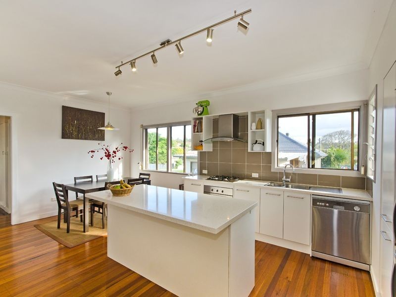 26 Newman Road, Wavell Heights QLD 4012