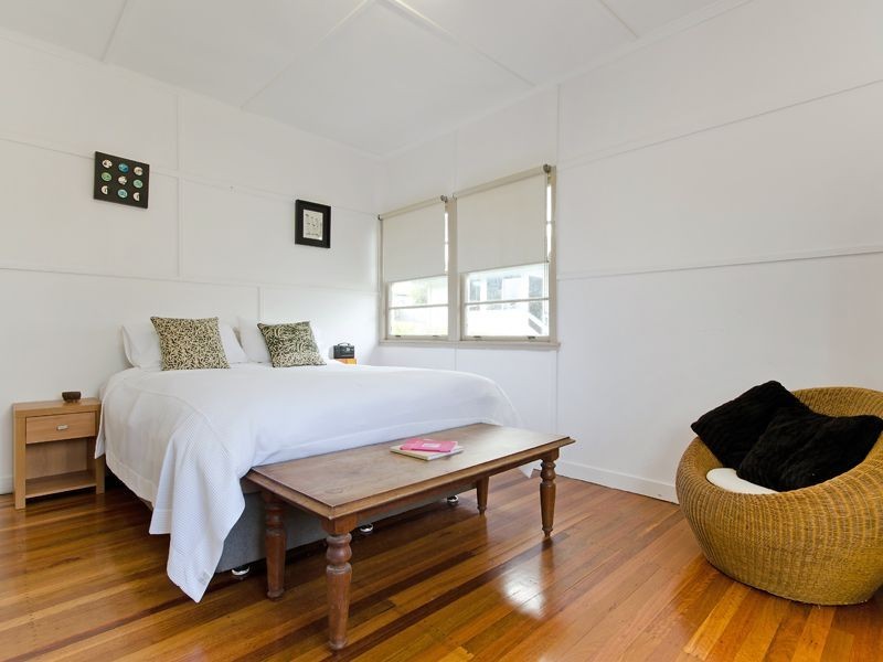 26 Newman Road, Wavell Heights QLD 4012