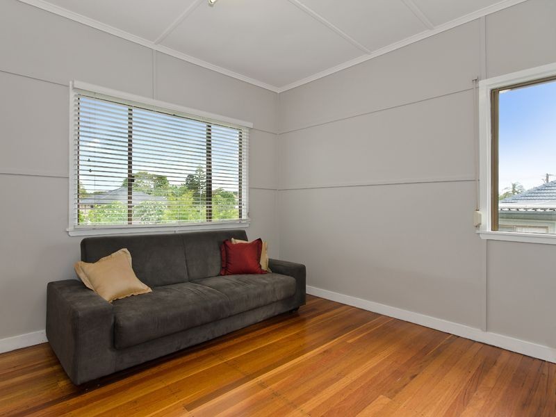 26 Newman Road, Wavell Heights QLD 4012