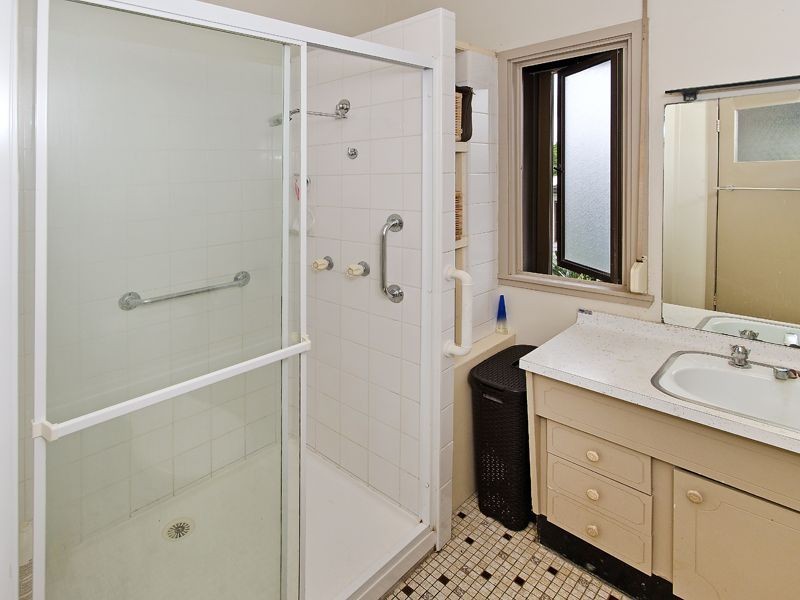 26 Newman Road, Wavell Heights QLD 4012