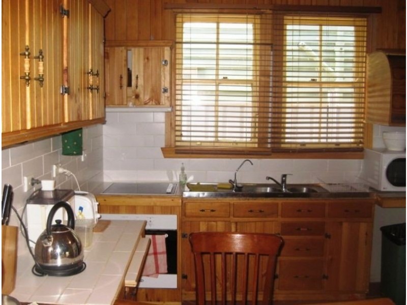 26 O’Quinn Street, Nudgee Beach QLD 4014