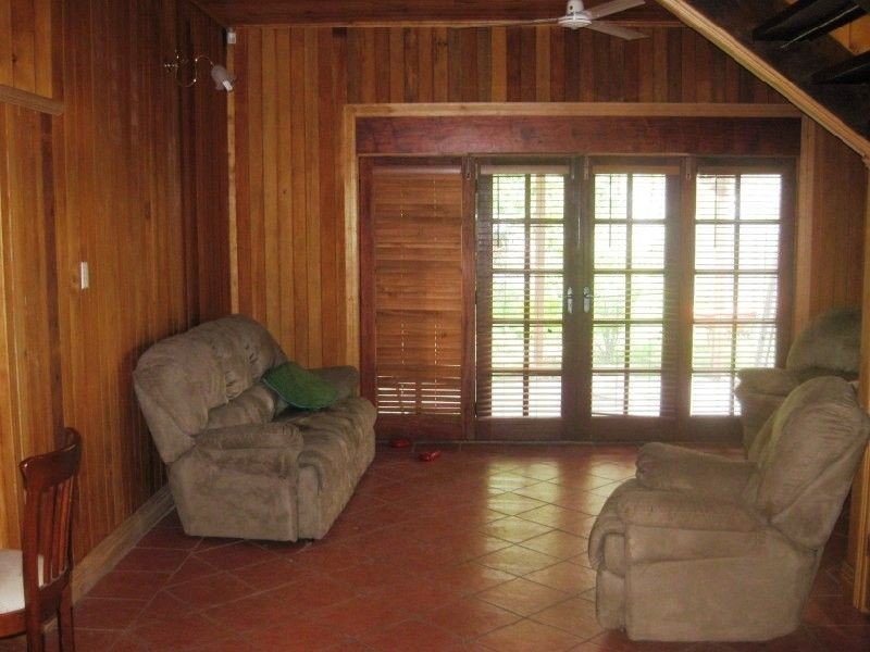 26 O’Quinn Street, Nudgee Beach QLD 4014