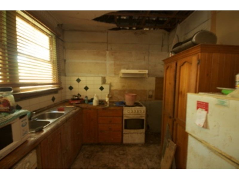 2 Frankit Street, Wavell Heights QLD 4012