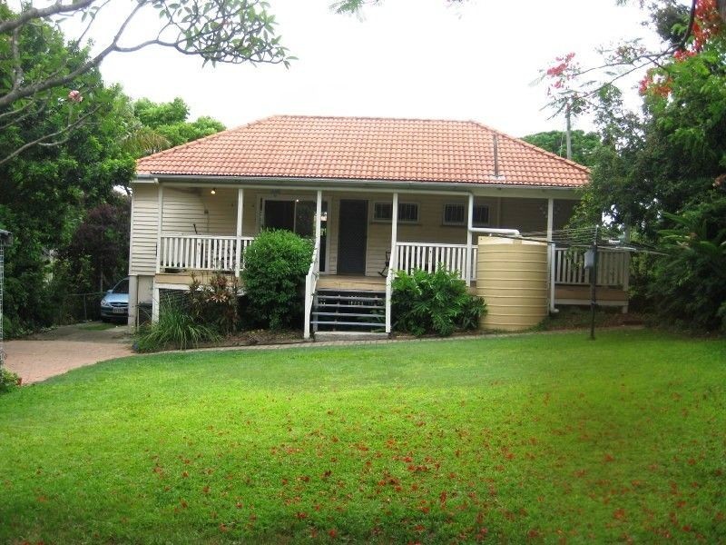 8 Lemnos Street, Nundah QLD 4012