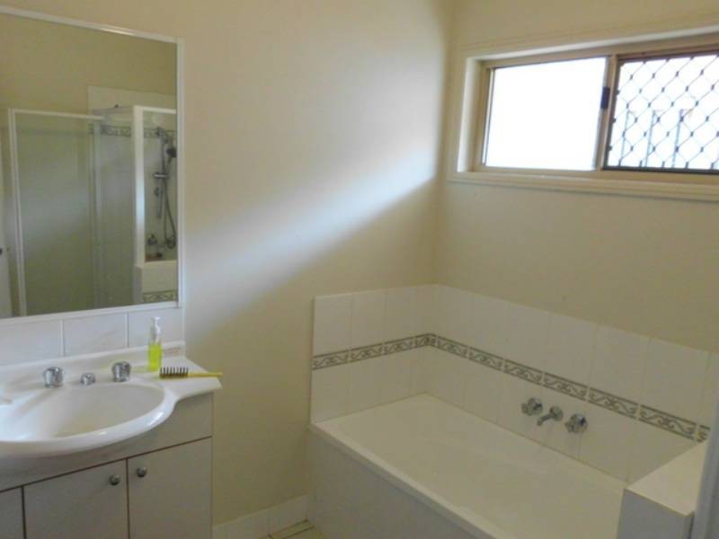 57 Hilltop Place, Banyo QLD 4014