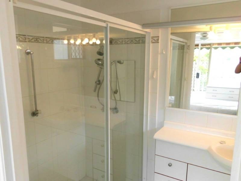 57 Hilltop Place, Banyo QLD 4014