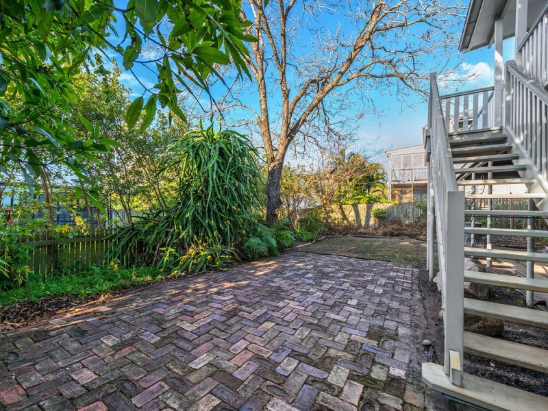 29 Ferres Street, Grange QLD 4051