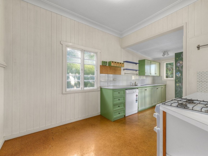 29 Ferres Street, Grange QLD 4051