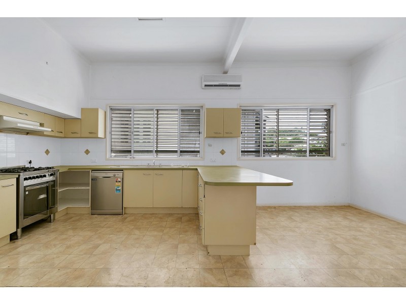 75 COOK STREET, Northgate QLD 4013