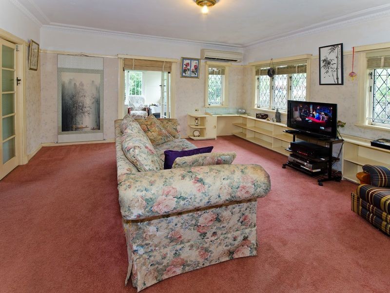 3 Bowd Parade, Wavell Heights QLD 4012