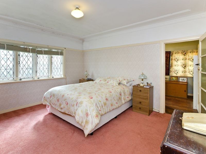 3 Bowd Parade, Wavell Heights QLD 4012