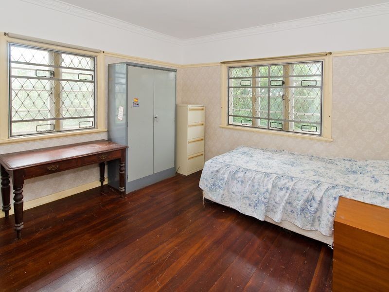 3 Bowd Parade, Wavell Heights QLD 4012