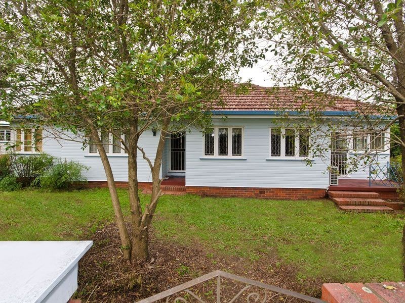 3 Bowd Parade, Wavell Heights QLD 4012