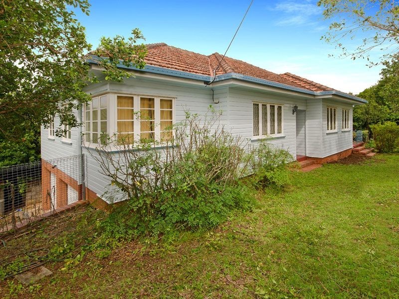 3 Bowd Parade, Wavell Heights QLD 4012