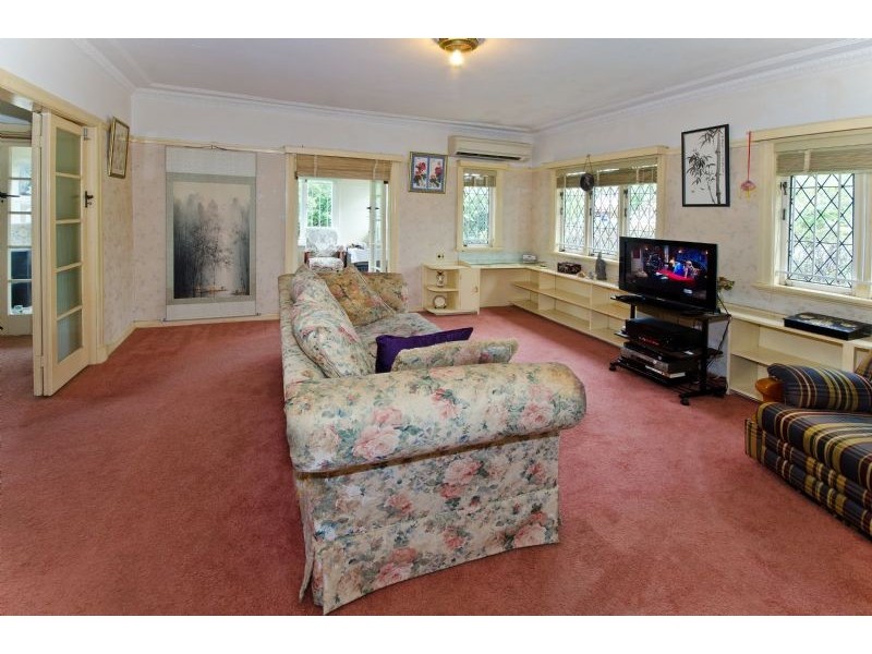 3 Bowd Parade, Wavell Heights QLD 4012