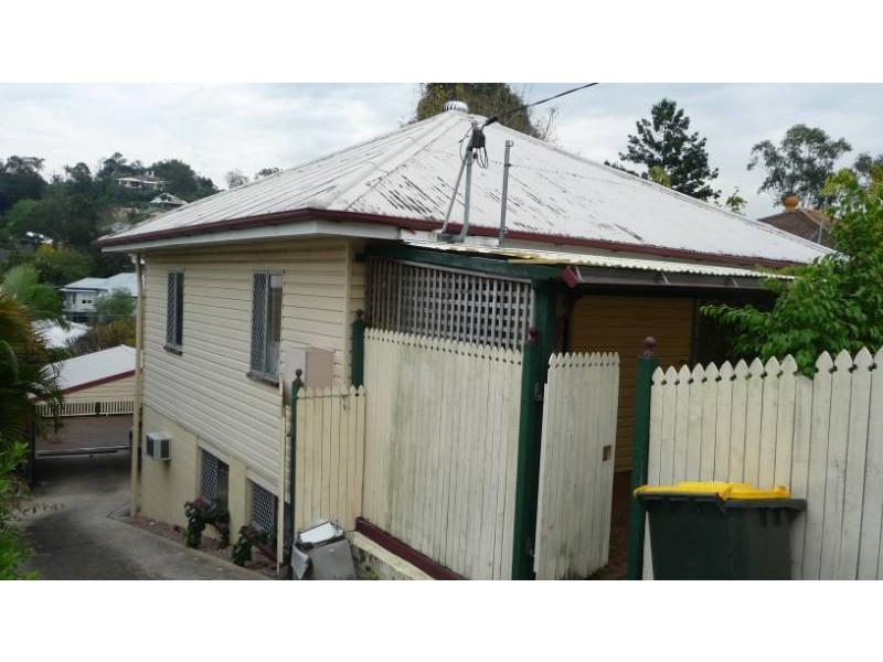 30 Lamont Road, Wilston QLD 4051