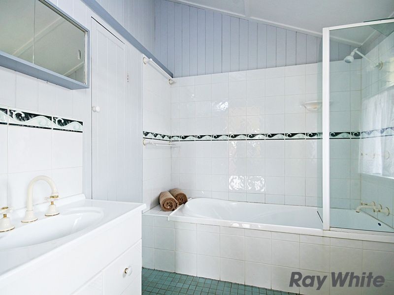 20 Kinmond Avenue, Wavell Heights QLD 4012