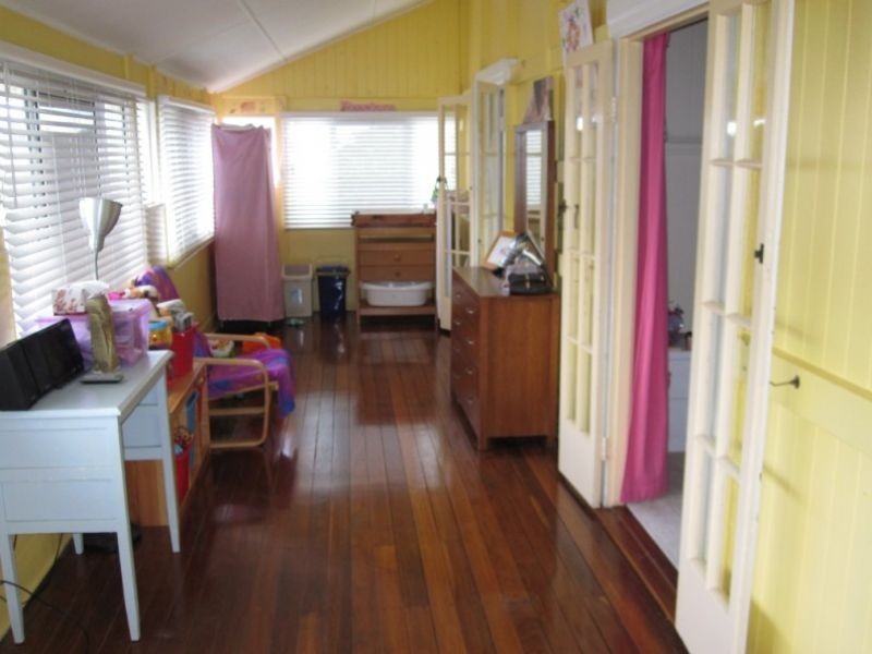 20 Kinmond Avenue, Wavell Heights QLD 4012