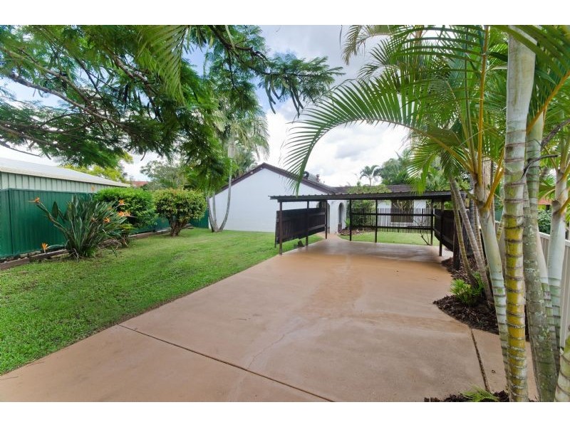 17 Lemore Street, Boondall QLD 4034