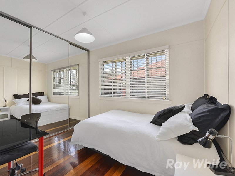 17 Benyon Street, Wavell Heights QLD 4012