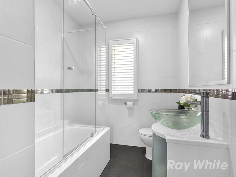 17 Benyon Street, Wavell Heights QLD 4012