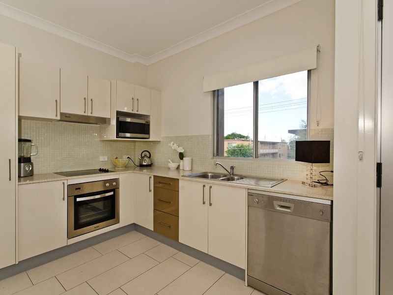 9/102 Melton Road, Nundah QLD 4012