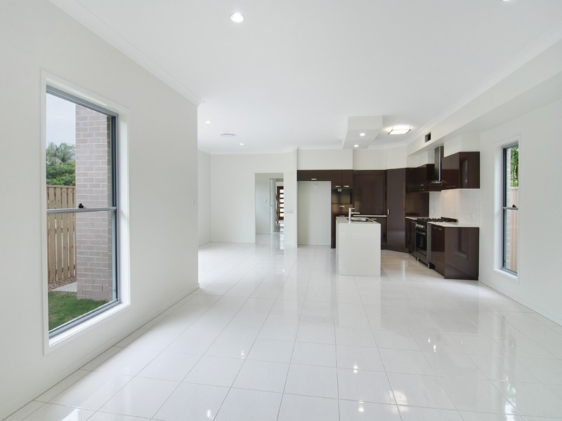 10 Cooper Road, Northgate QLD 4013