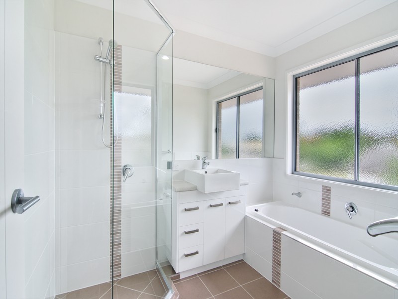 10 Cooper Road, Northgate QLD 4013