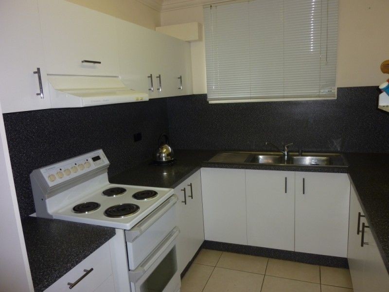 2/25 Robinson Road, Nundah QLD 4012