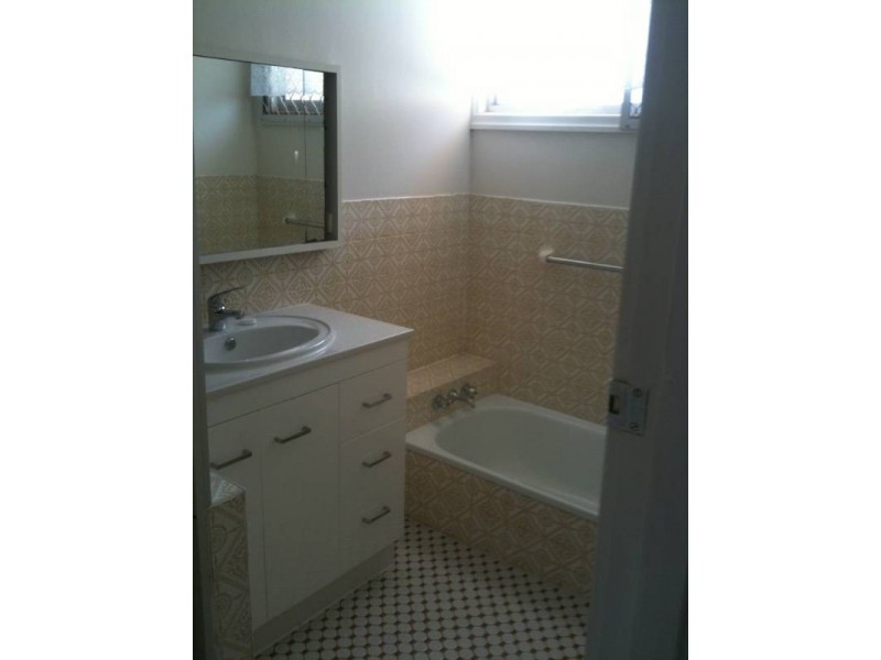 27 Leiper St, Stafford QLD 4053