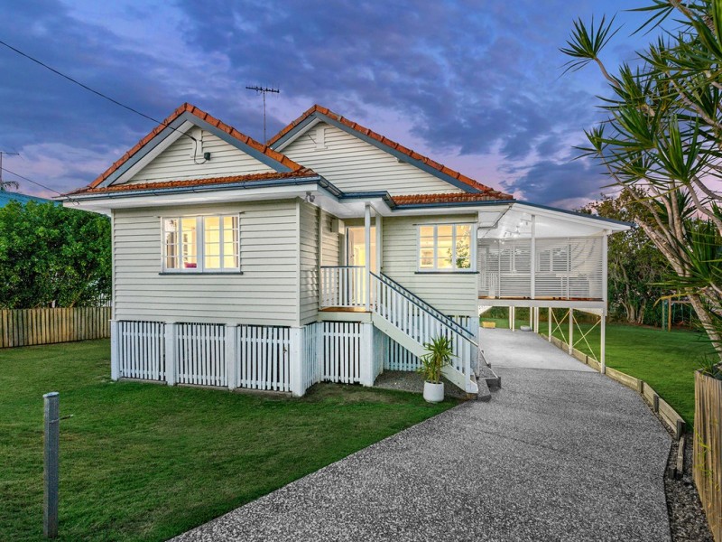 25 Maple Street, Wavell Heights QLD 4012