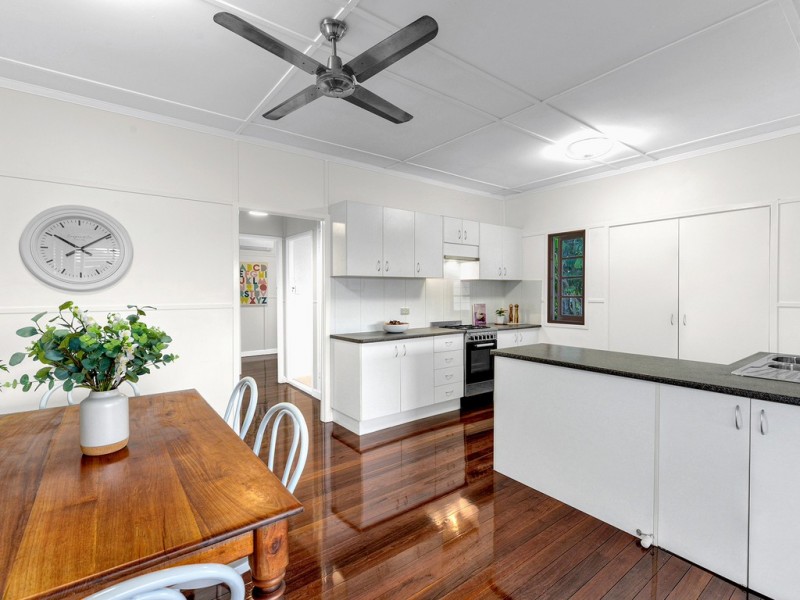 25 Maple Street, Wavell Heights QLD 4012