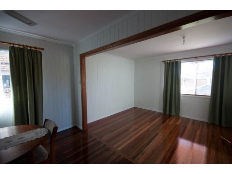 6 Lima Street, Nudgee Beach QLD 4014