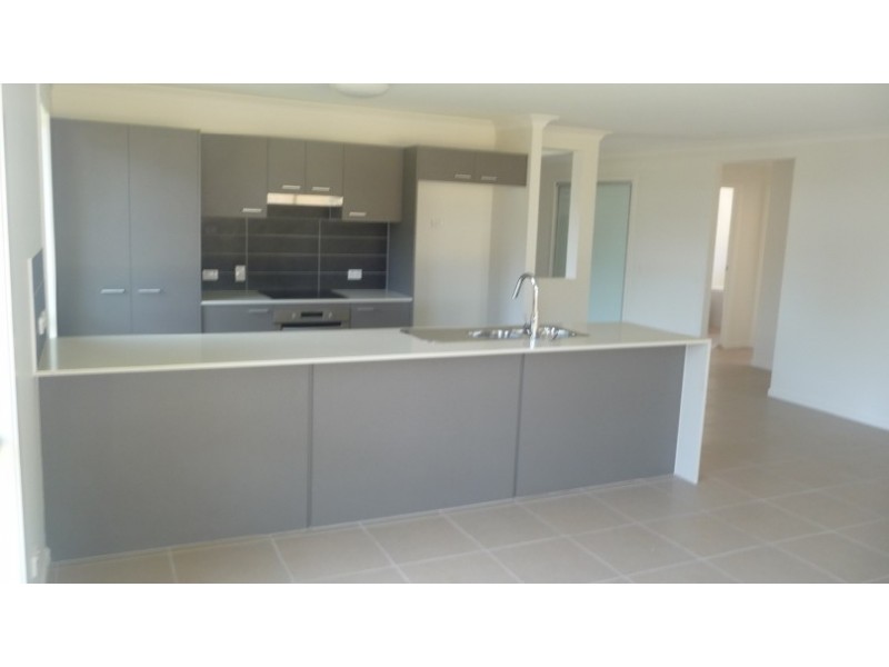 18 Griffin Place, Nudgee QLD 4014