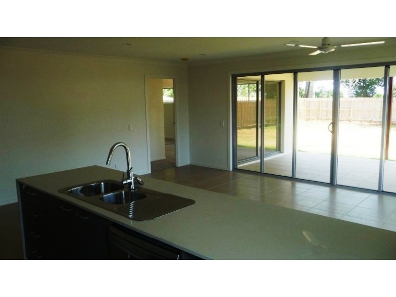 18 Griffin Place, Nudgee QLD 4014